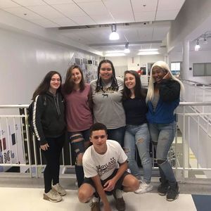 Meet your Posher, Amber